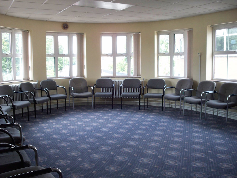 Delegates can expect a relaxed and comfortable learning environment throughout the course.